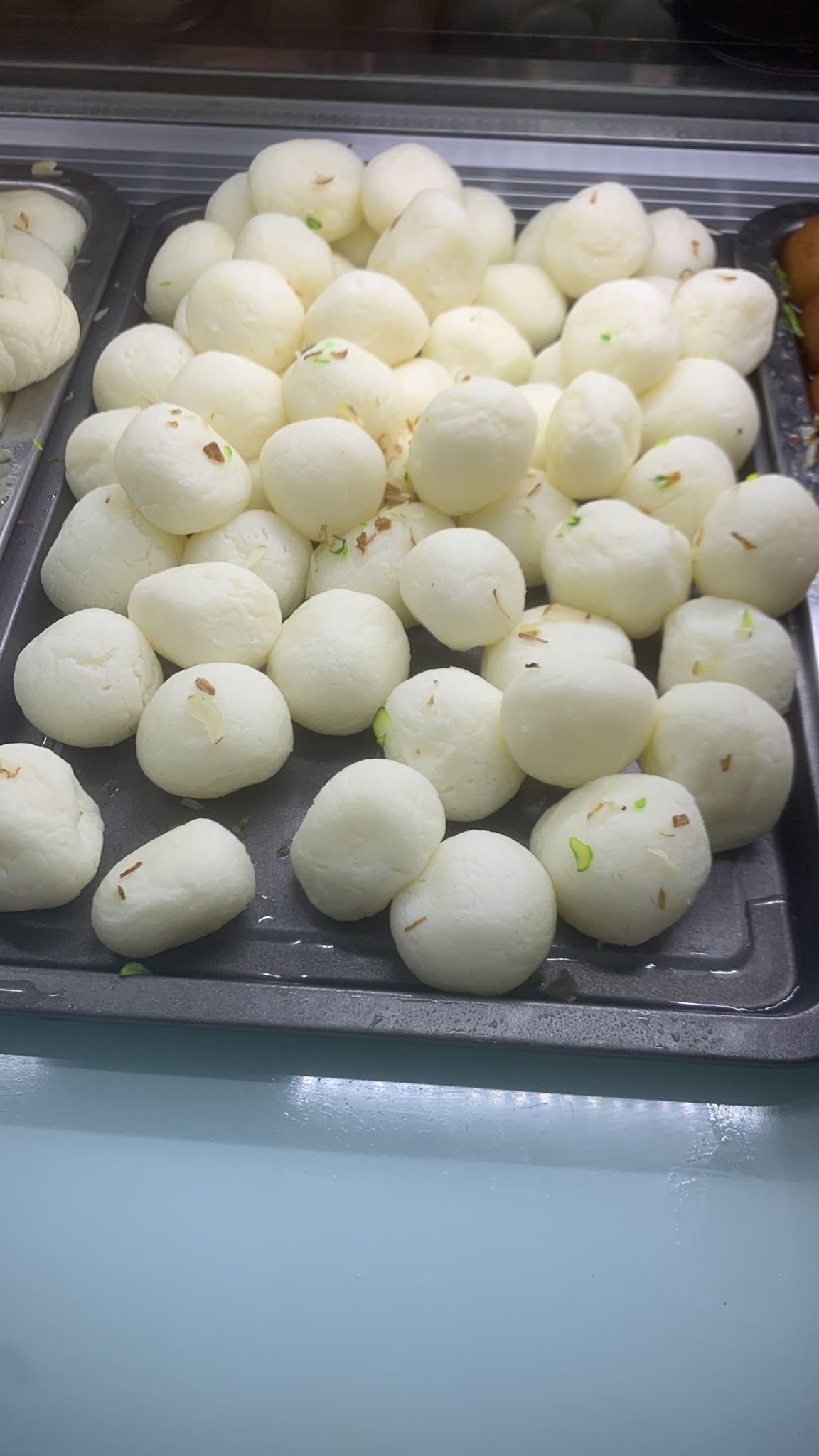 Fresh Rasagulla 1 Kg - Indian Sweets - ZingStreet X-Press Bangkok
